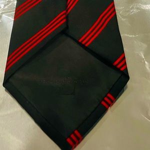 Ermenegildo Zegna Silk Tie ~ NWOT striped pattern black and red